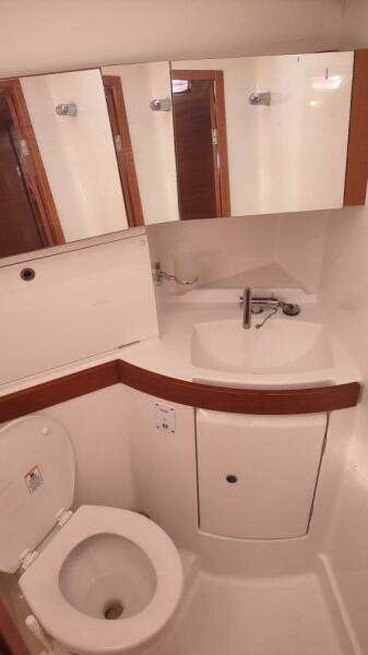 Tiffany Nicole 43ft Beneteau Yacht For Sale