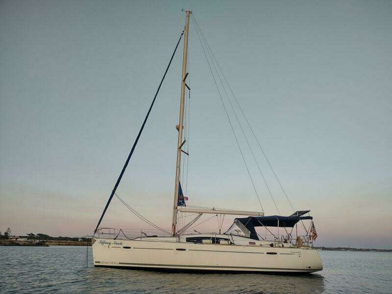 Tiffany Nicole 43ft Beneteau Yacht For Sale