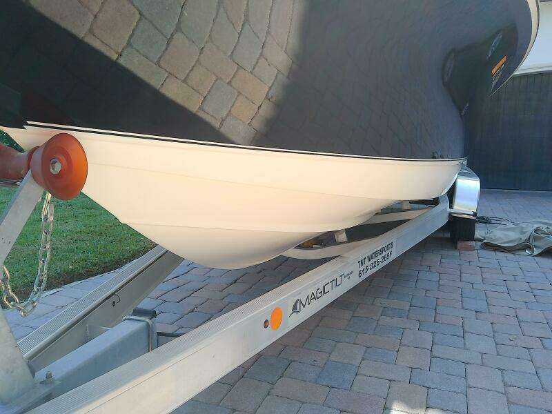 25ft Scout Yacht For Sale