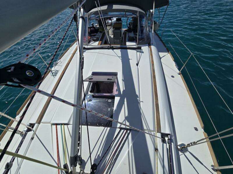 Airbender 40ft Jeanneau Yacht For Sale