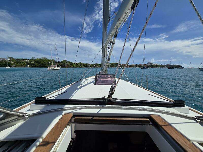 Airbender 40ft Jeanneau Yacht For Sale