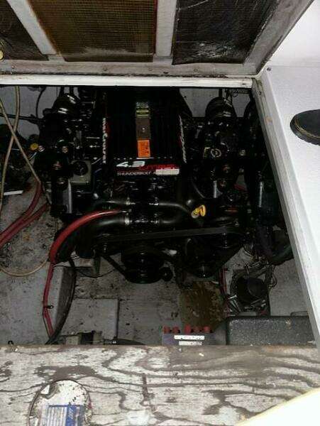 Dorisea 32ft Chaparral Yacht For Sale