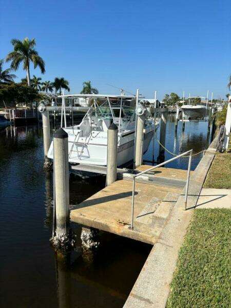 28ft Chris Craft Yacht For Sale