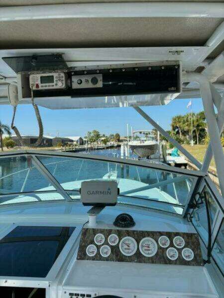 28ft Chris Craft Yacht For Sale