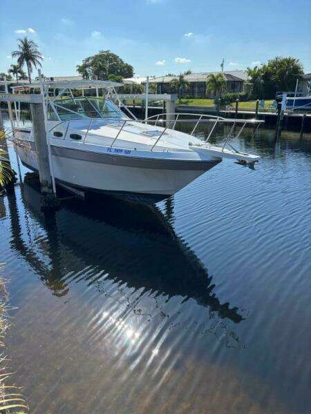 28ft Chris Craft Yacht For Sale