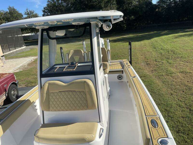 27ft Sportsman Yacht For Sale