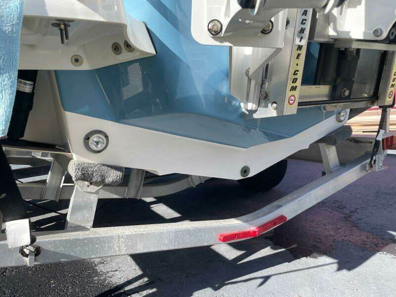 27ft Sportsman Yacht For Sale