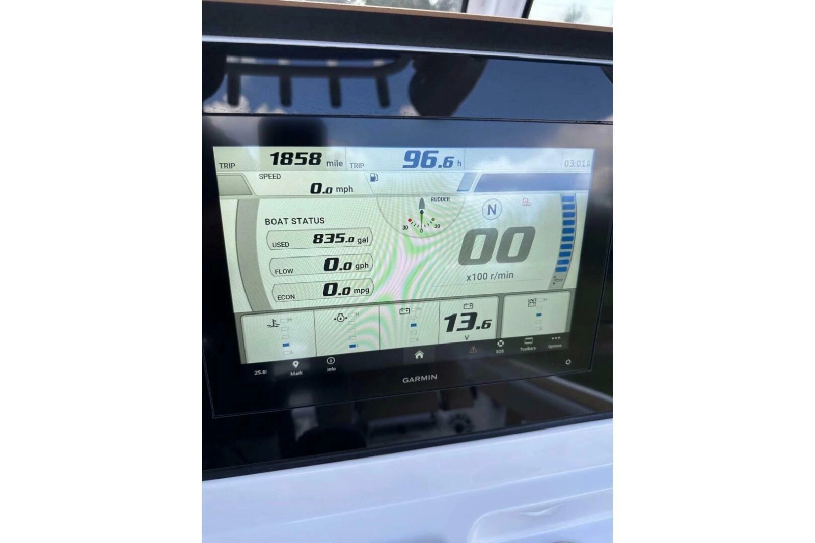 2023 Sportsman Masters 267 Bay Boat