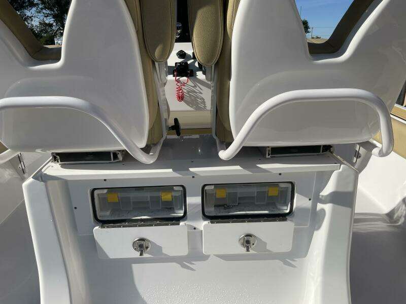 27ft Sportsman Yacht For Sale