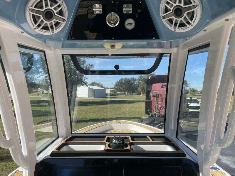 27ft Sportsman Yacht For Sale