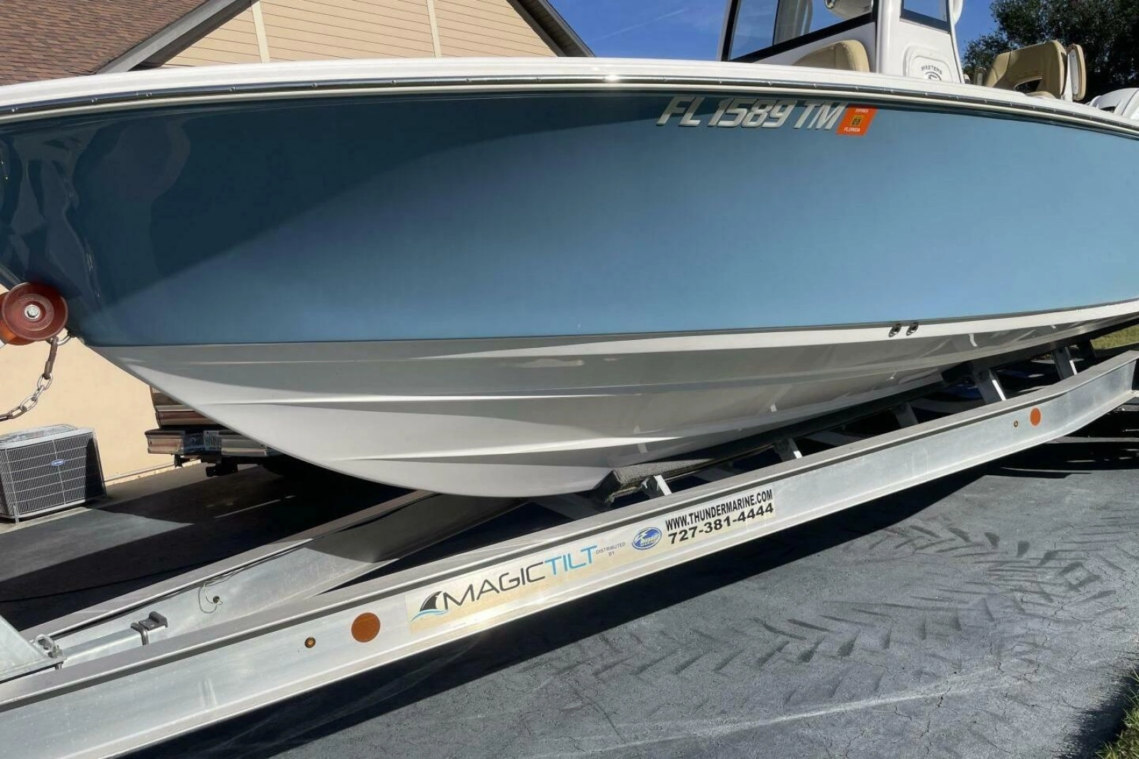 2023 Sportsman Masters 267 Bay Boat