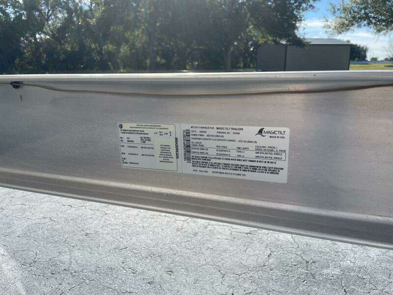 27ft Sportsman Yacht For Sale