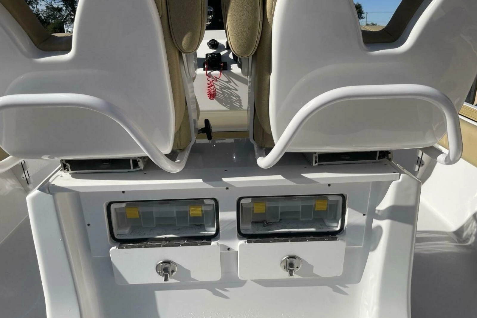 2023 Sportsman Masters 267 Bay Boat