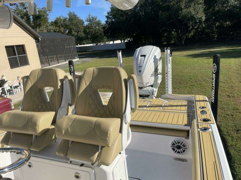 27ft Sportsman Yacht For Sale