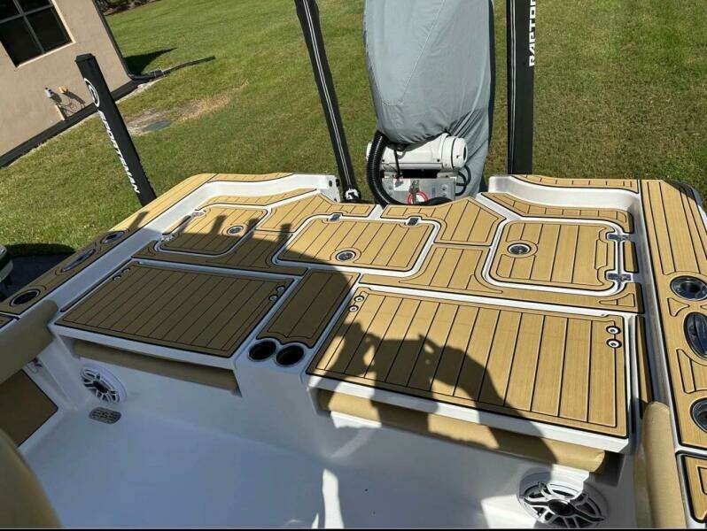 27ft Sportsman Yacht For Sale