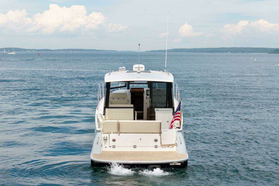 42ft MJM Yacht For Sale