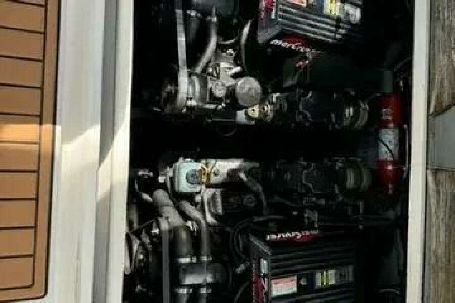 29ft Sea Ray Yacht For Sale