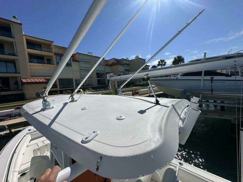 27ft Sea Hunt Yacht For Sale