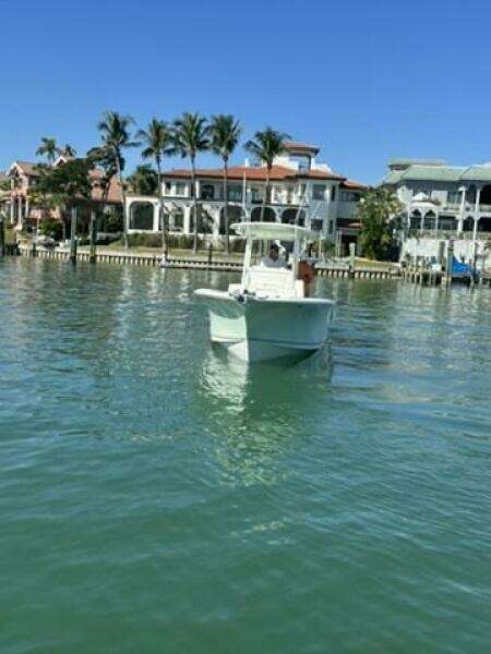 27ft Sea Hunt Yacht For Sale