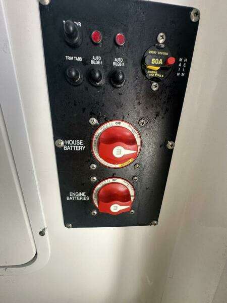 27ft Sea Hunt Yacht For Sale