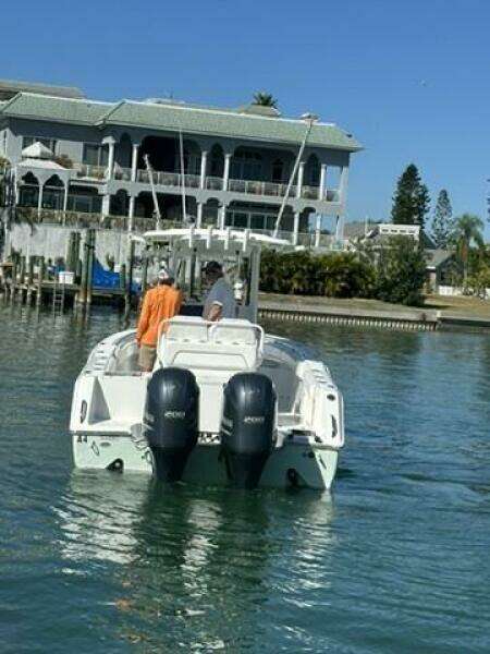 27ft Sea Hunt Yacht For Sale