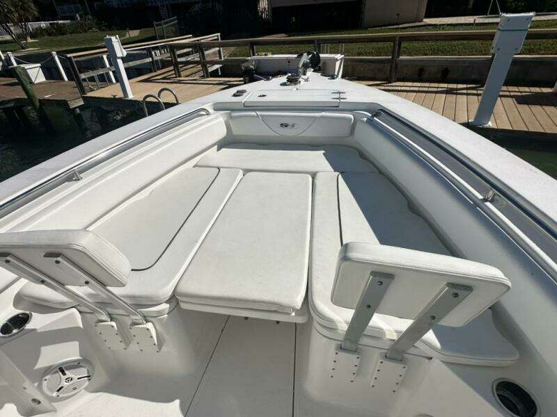 27ft Sea Hunt Yacht For Sale
