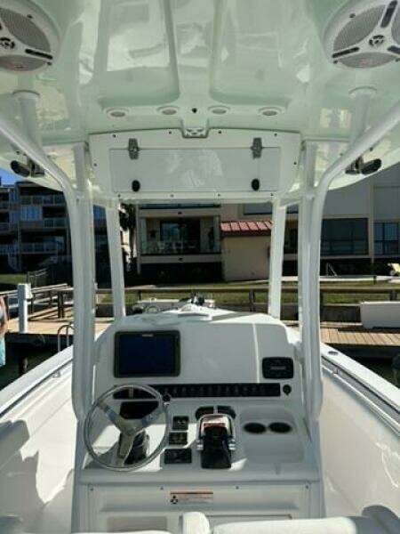 27ft Sea Hunt Yacht For Sale