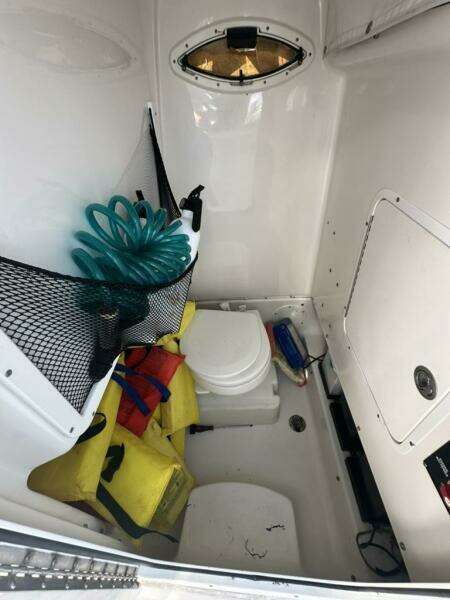 27ft Sea Hunt Yacht For Sale