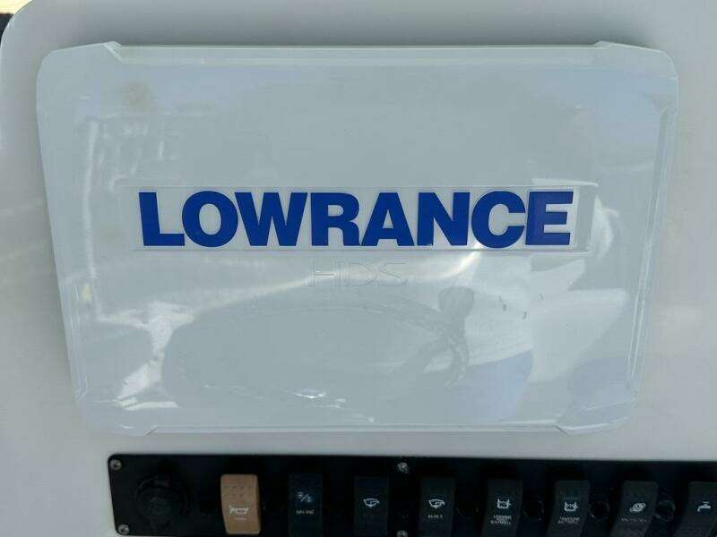 27ft Sea Hunt Yacht For Sale