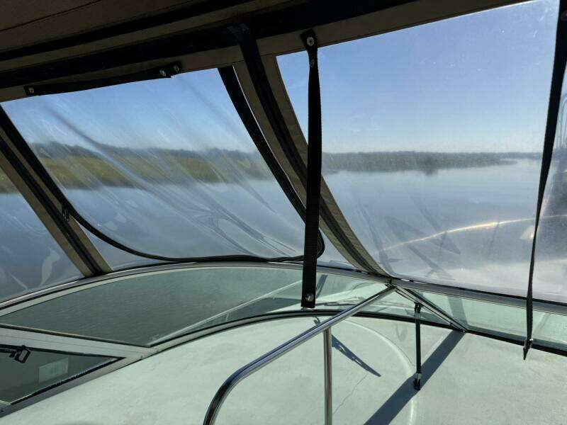 37ft Cruisers Yacht For Sale