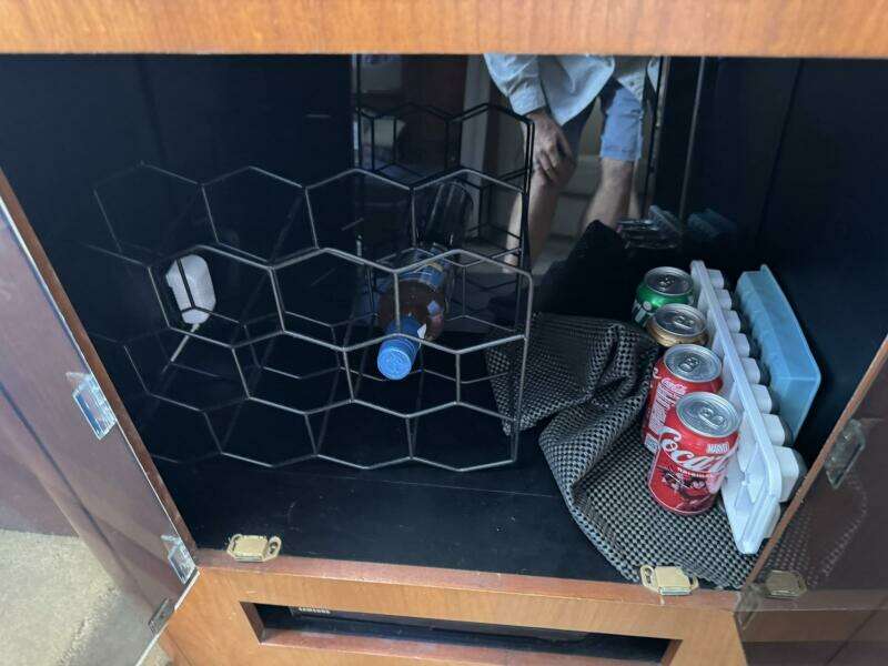 37ft Cruisers Yacht For Sale