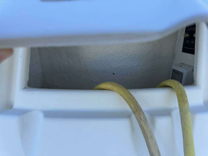 37ft Cruisers Yacht For Sale