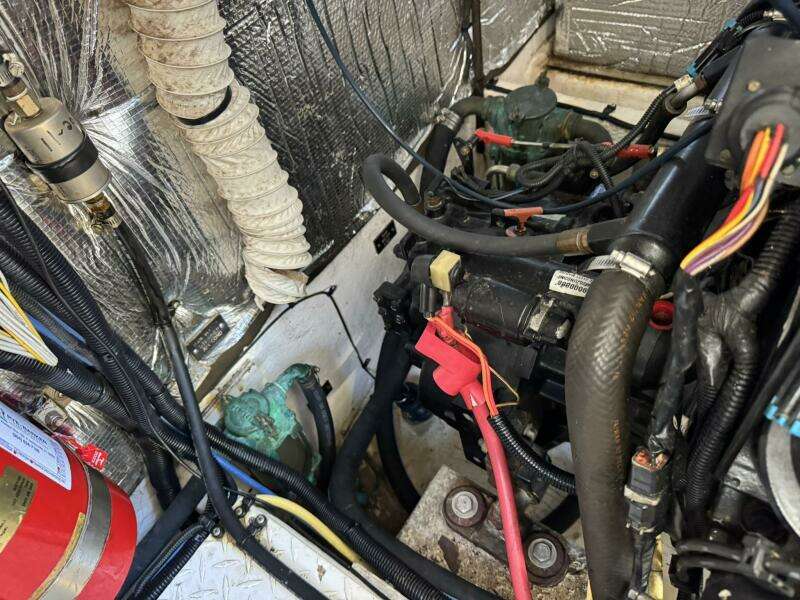 37ft Cruisers Yacht For Sale