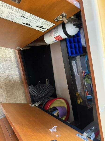 37ft Cruisers Yacht For Sale