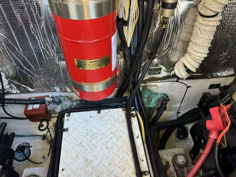 37ft Cruisers Yacht For Sale