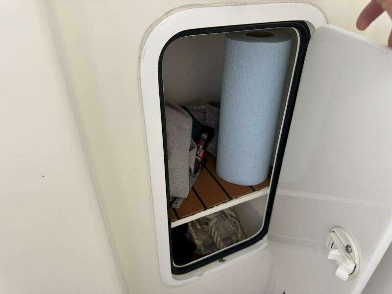 37ft Cruisers Yacht For Sale