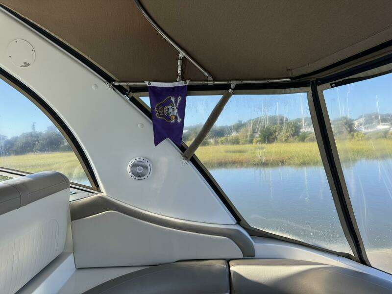 37ft Cruisers Yacht For Sale