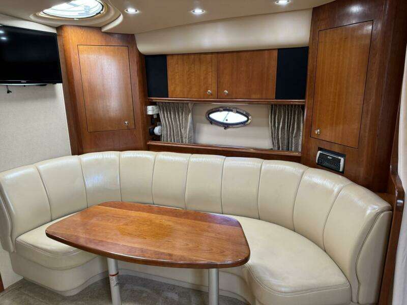 37ft Cruisers Yacht For Sale