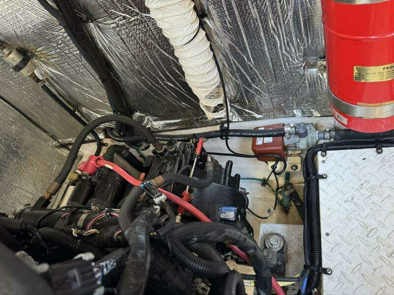 37ft Cruisers Yacht For Sale