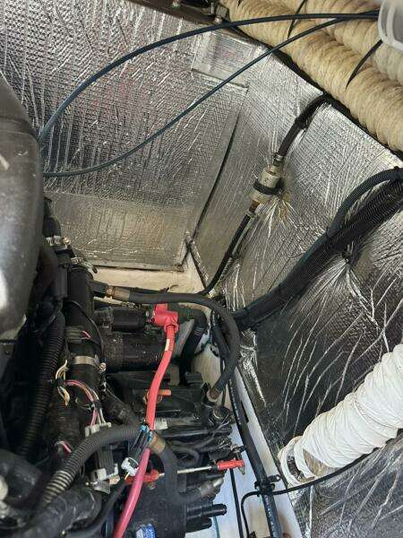 37ft Cruisers Yacht For Sale