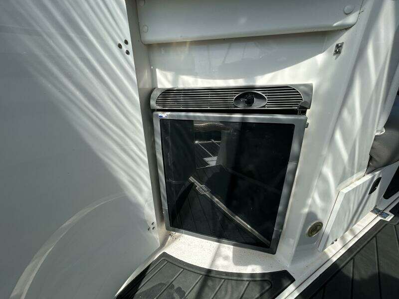 31ft Doral Yacht For Sale