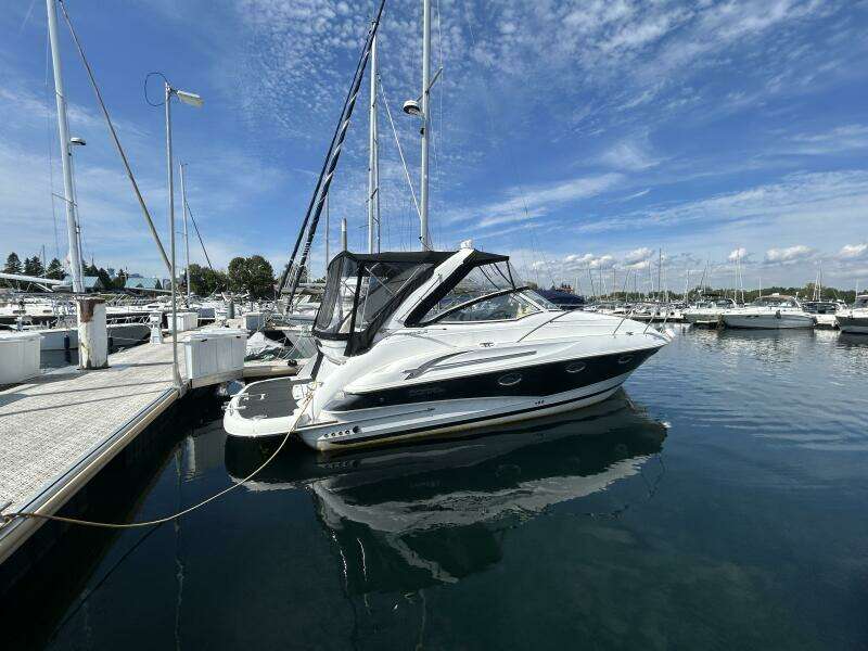 31ft Doral Yacht For Sale