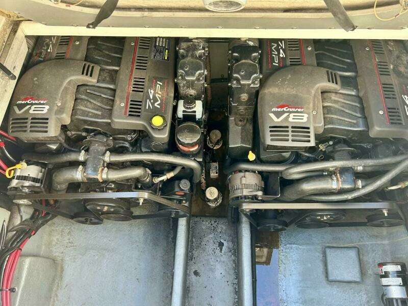 31ft Sea Ray Yacht For Sale