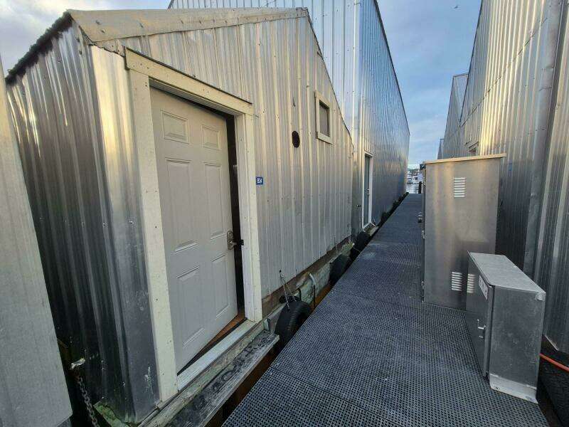 32ft Custom Yacht For Sale