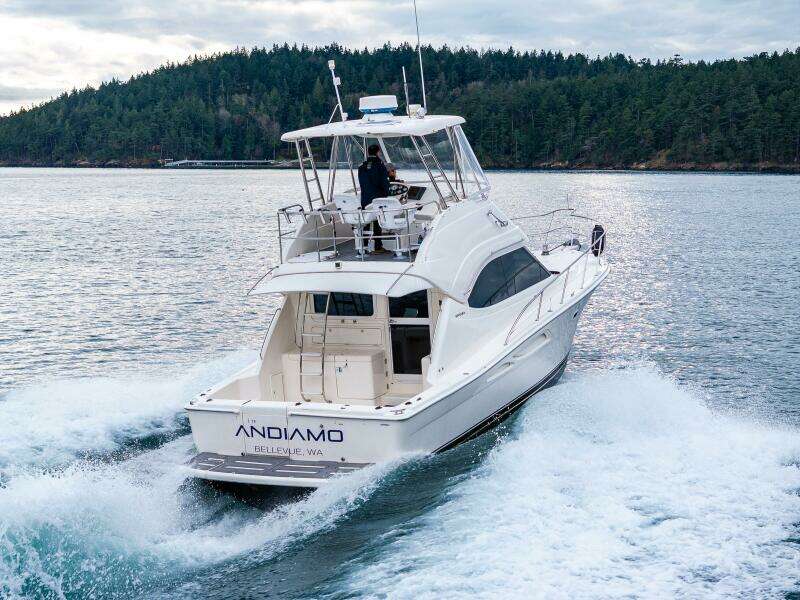 37ft Riviera Yacht For Sale