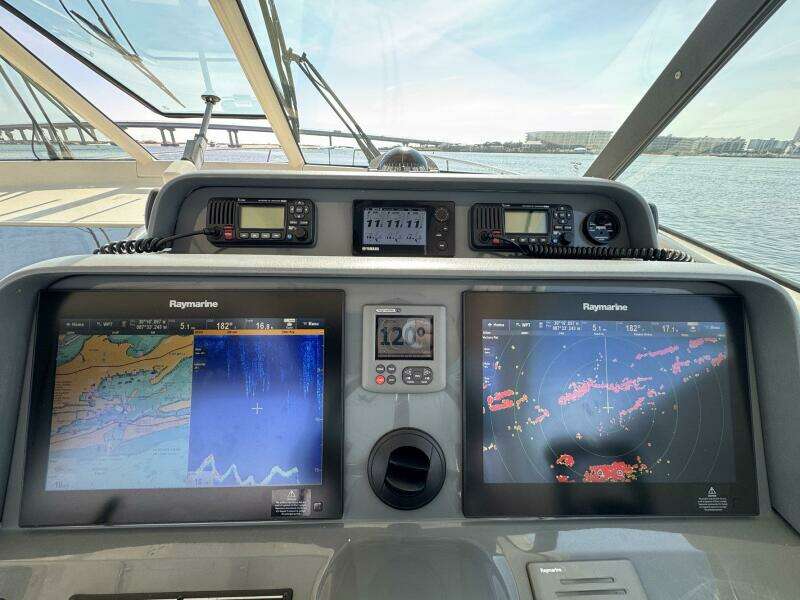 Pescador 37ft Pursuit Yacht For Sale