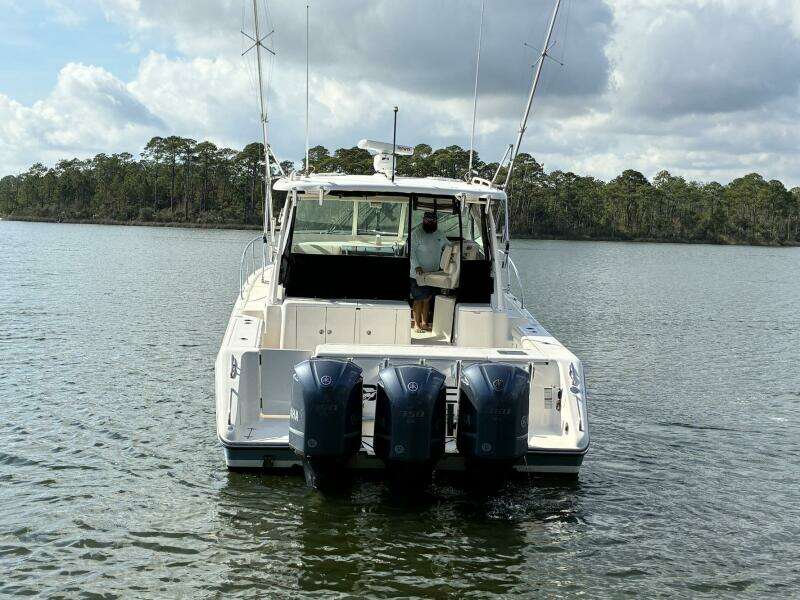 Pescador 37ft Pursuit Yacht For Sale