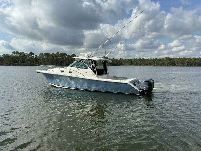 Pescador 37ft Pursuit Yacht For Sale