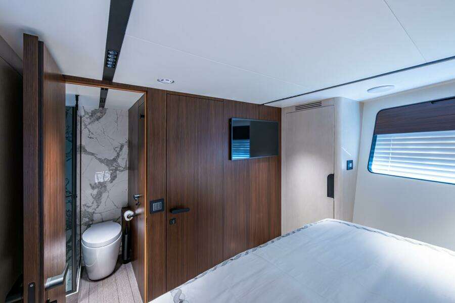 ALAMAR 57ft Astondoa Yacht For Sale