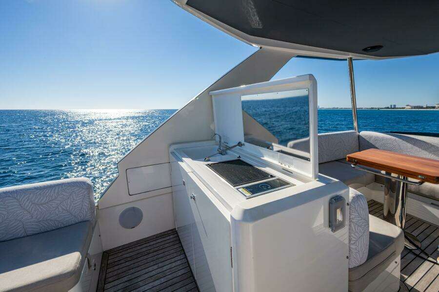 ALAMAR 57ft Astondoa Yacht For Sale